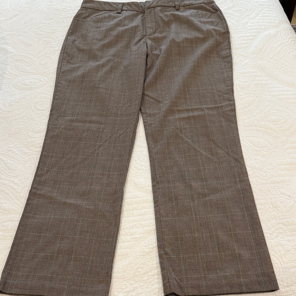 Gloria Vanderbilt Checkered Brown Pants